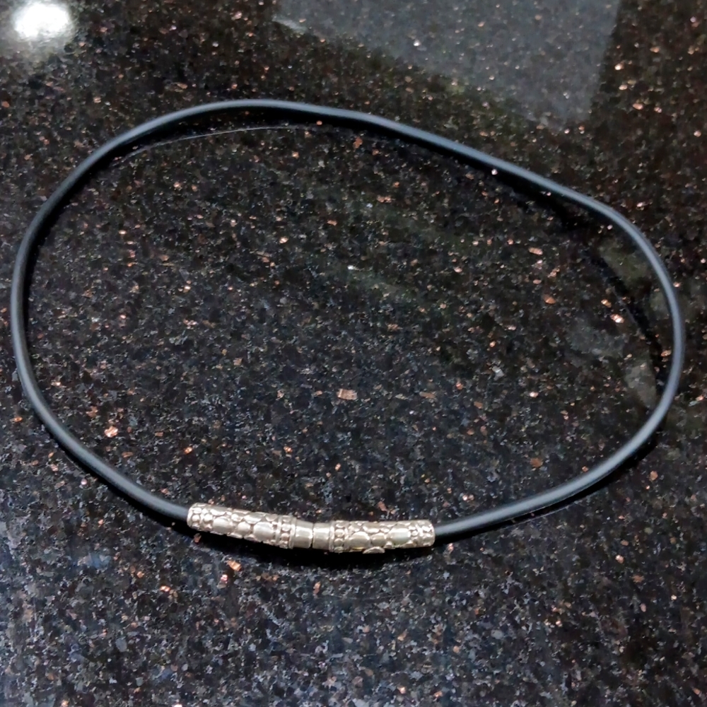 Leather Necklace: Sarda